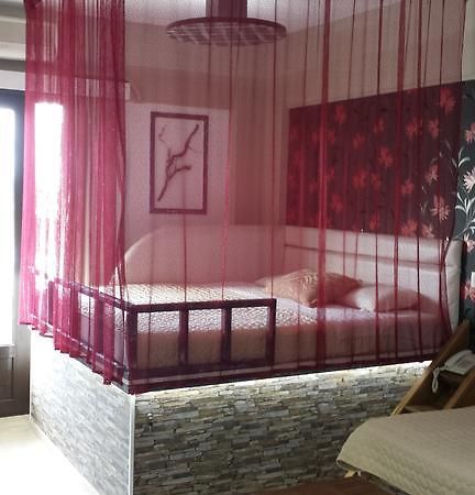 יאליסוס Takis Hotel Apartments מראה חיצוני תמונה