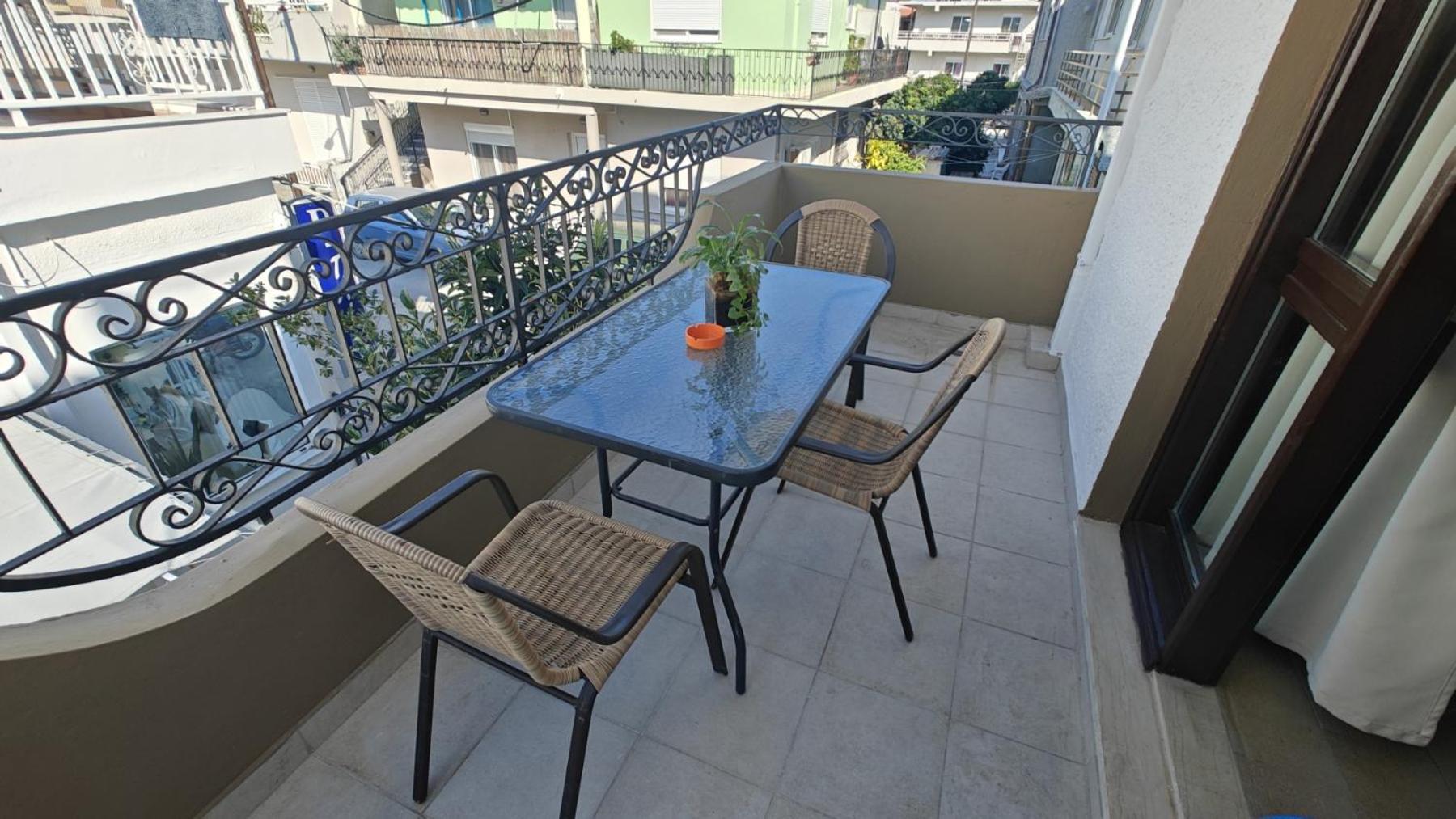 יאליסוס Takis Hotel Apartments מראה חיצוני תמונה