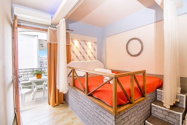 יאליסוס Takis Hotel Apartments מראה חיצוני תמונה