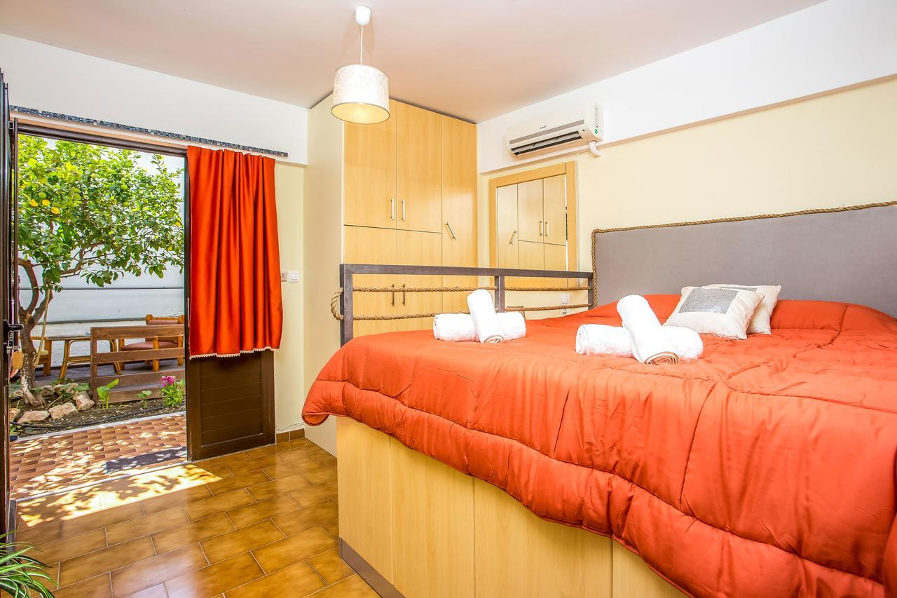 יאליסוס Takis Hotel Apartments מראה חיצוני תמונה