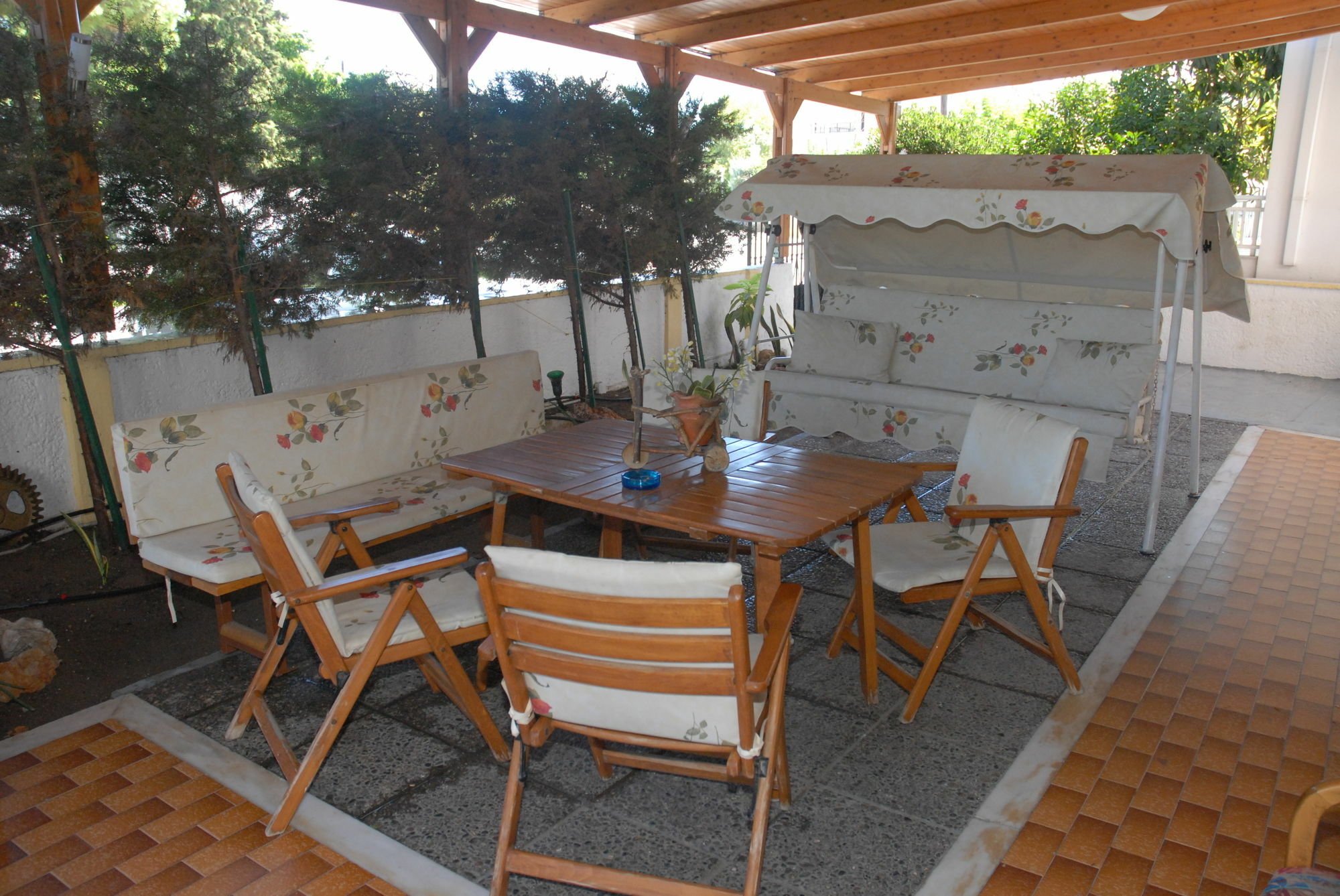 יאליסוס Takis Hotel Apartments מראה חיצוני תמונה